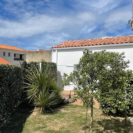 Holiday home Maison Plain-pied A Saint-hilaire-de-riez, Pres De La Mer, Ideale Pour 6 Pers., Jardin Et Terrasse - Fr-1-323-470 Saint-Hilaire-de-Riez
