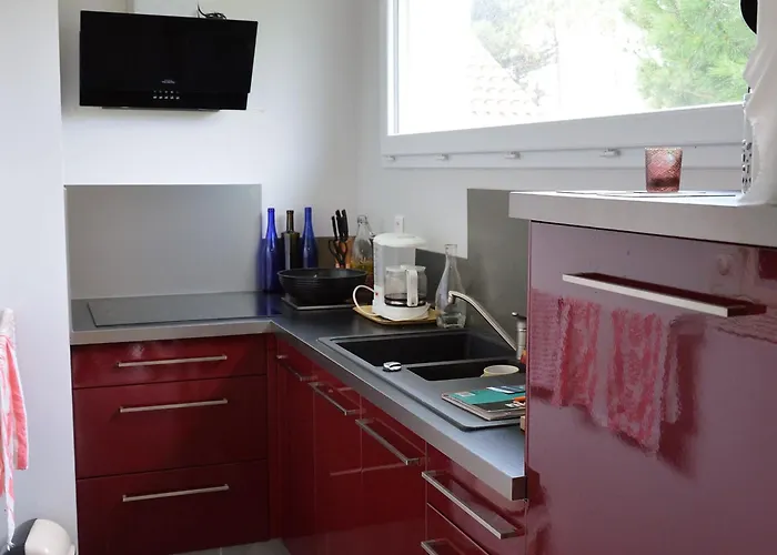 Maison De Plain-pied Confort 6 Pers., Proche A St Hilaire De Riez, Parking Prive - Fr-1-323-470 *